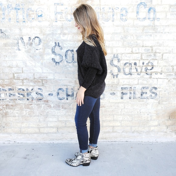 Black Soft Chenille Dolman Sleeve Sweater - Picture 4 of 7